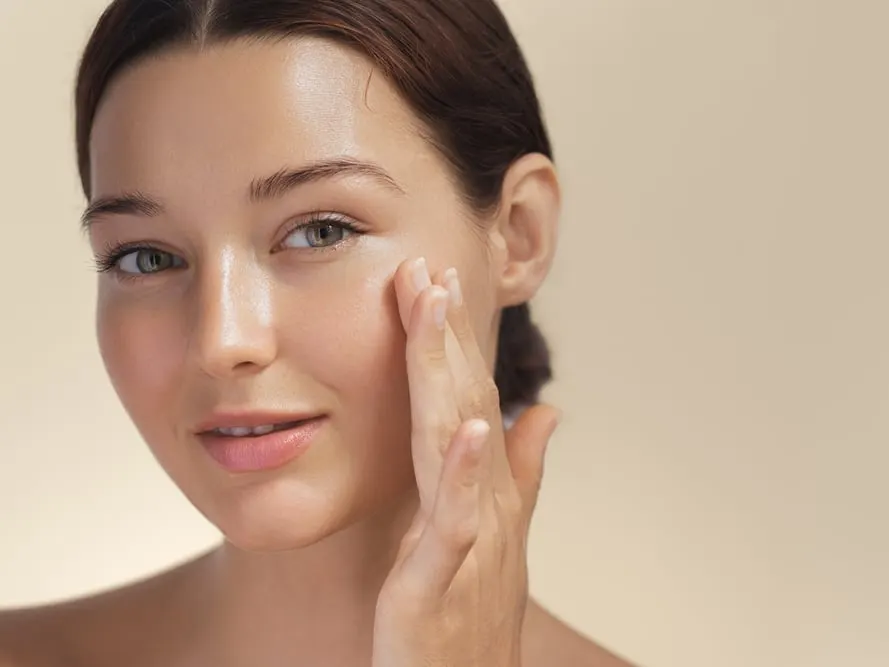 Woman with clear skin in Miami Beach, FL